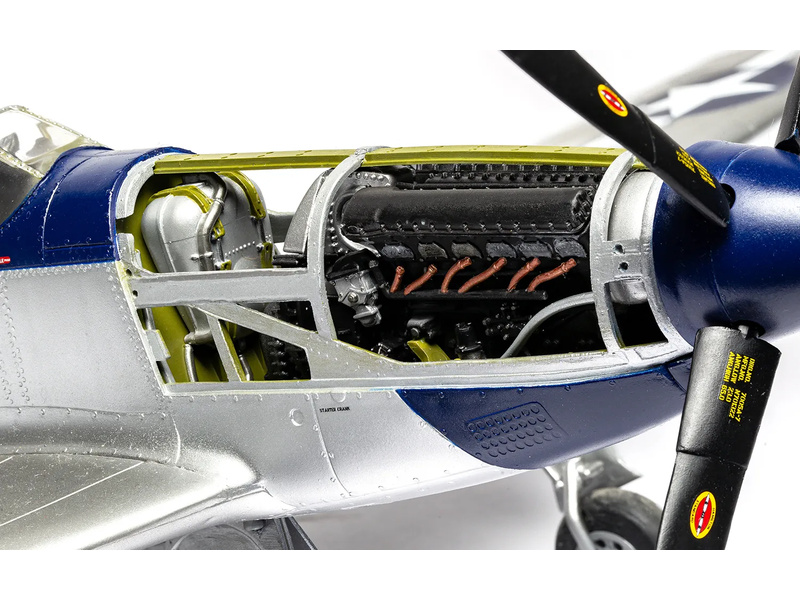 Airfix North American P-51D Mustang (1:24)