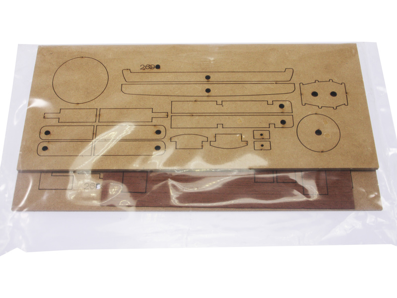 AMATI Arno XI Racer závodní člun 1960 1:8 kit