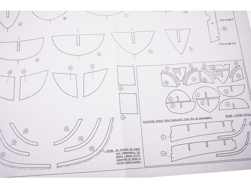 AMATI Walfangboot harpunářský člun 1860 1:16 kit