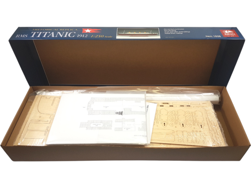AMATI R.M.S. Titanic 1:250 kit (verze 2025)
