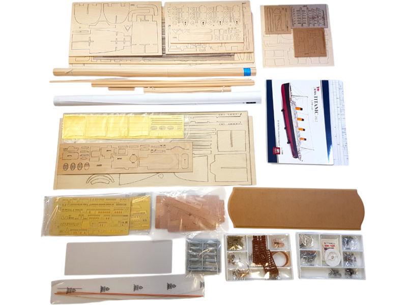 AMATI R.M.S. Titanic 1:250 kit (verze 2025)