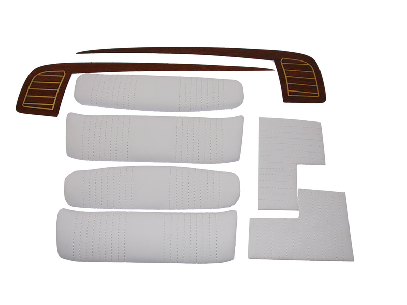 AMATI Bellezza Sportovní člun 1:8 kit