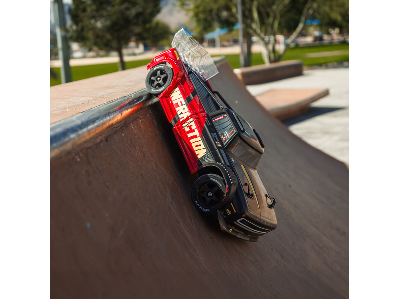 Arrma Infraction 223S DSC BLX 1:8 RTR modrá