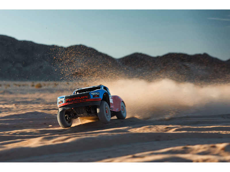 Arrma Mojave 4S BLX 1:8 RTR bílá