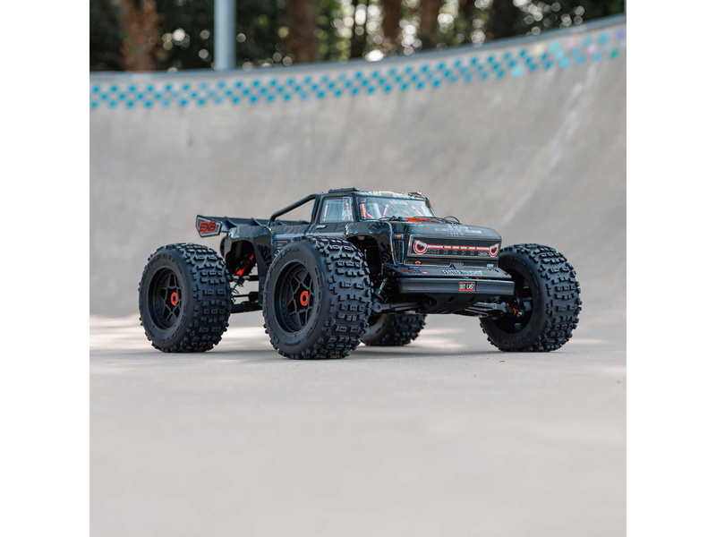 Arrma Outcast 8S BLX 1:5 4WD EXB RTR černá
