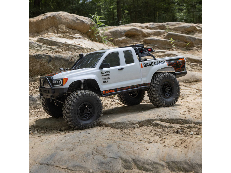 Axial SCX10 III Base Camp 4WD 1:10 RTR šedý