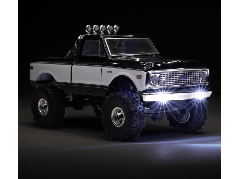 Axial SCX24 Chevrolet C10 1971 1:24 4WD RTR oranžový