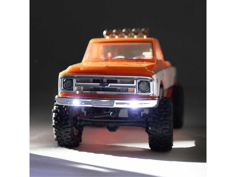 Axial SCX24 Chevrolet C10 1971 1:24 4WD RTR oranžový