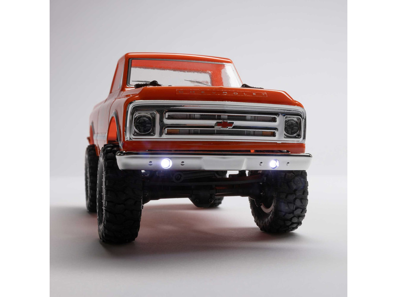 Axial SCX24 Chevrolet C10 1967 1:24 4WD RTR oranžový