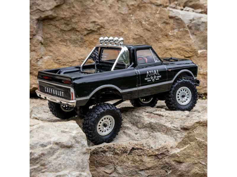 Axial SCX24 Chevrolet C10 1967 1:24 4WD RTR oranžový