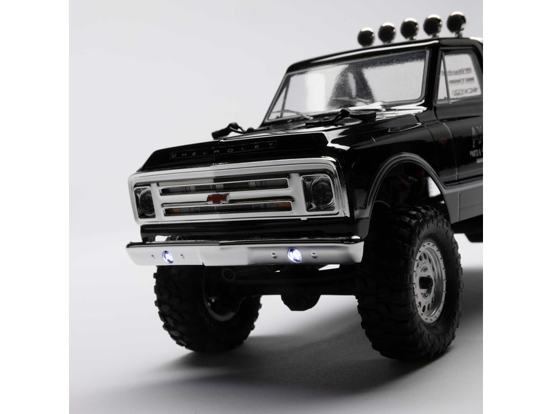 Axial SCX24 Chevrolet C10 1967 1:24 4WD RTR oranžový