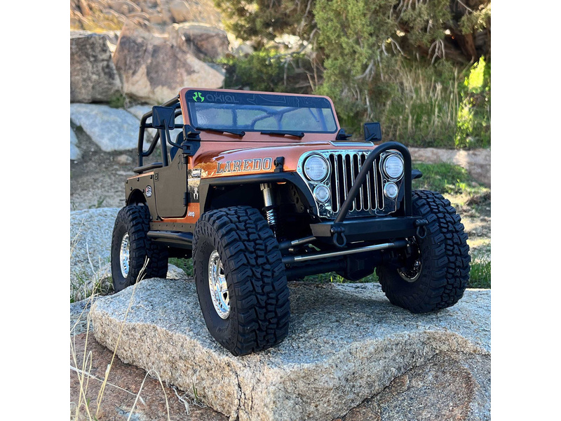 Axial SCX10 III Jeep CJ-7 1:10 4WD RTR červená