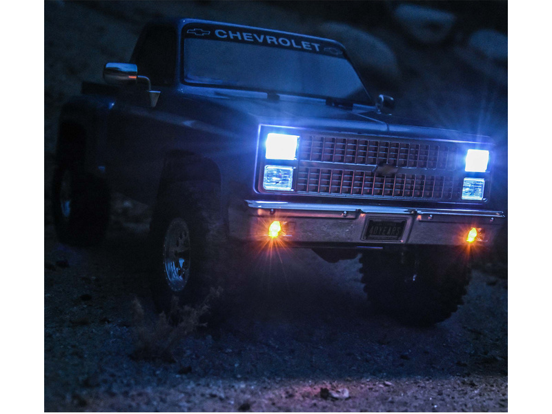 Axial SCX10 III Base Camp Chevrolet K10 1982 1:10 4WD RTR