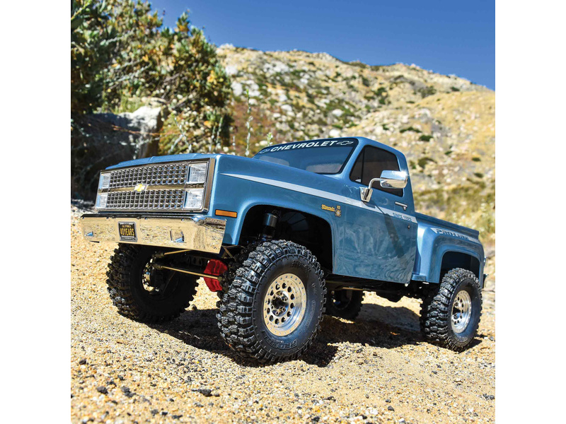 Axial SCX10 III Base Camp Chevrolet K10 1982 1:10 4WD RTR