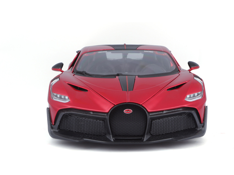Bburago Bugatti Divo 1:18 červená