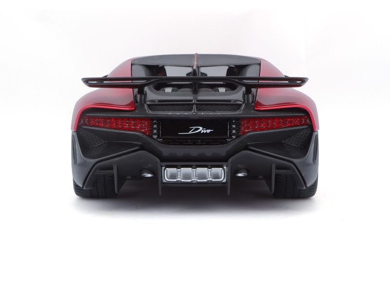 Bburago Bugatti Divo 1:18 červená