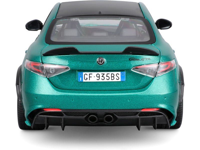 Bburago Alfa Romeo Giulia GTA 1:18 zelená metalíza