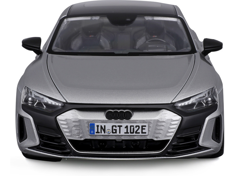 Bburago Audi RS E-tron GT 1:18 stříbrná