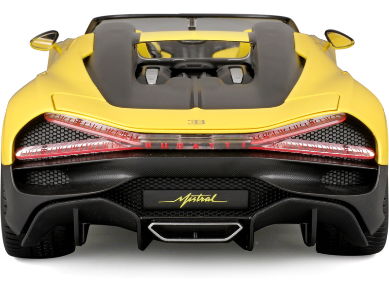 Bburago Bugatti Mistral 1:18 žlutá