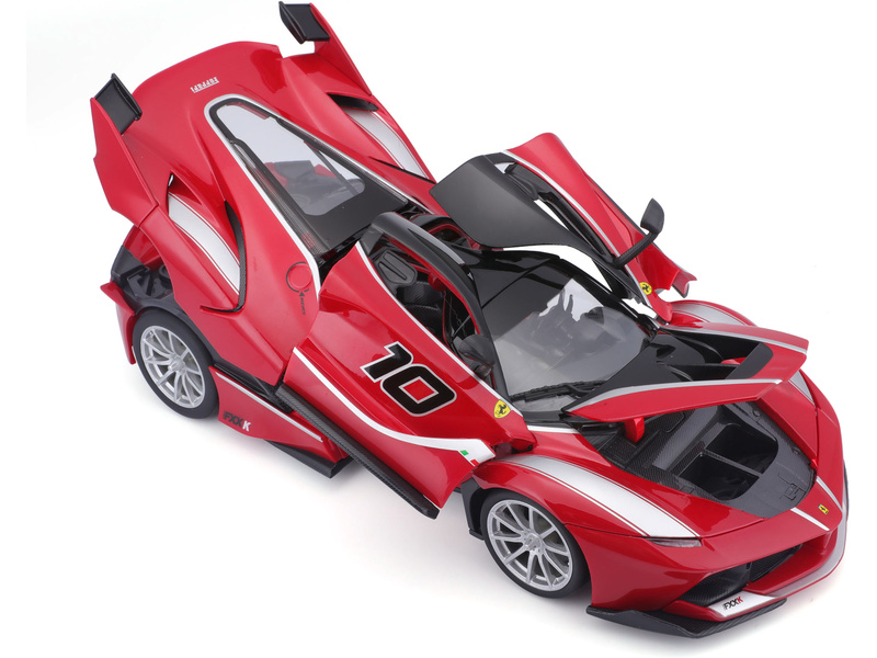 Bburago Ferrari FXX K 1:18 červená metalíza