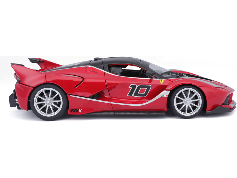 Bburago Ferrari FXX K 1:18 červená metalíza