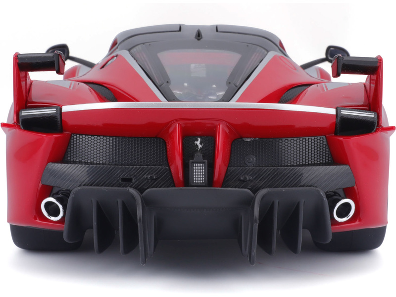 Bburago Ferrari FXX K 1:18 červená metalíza