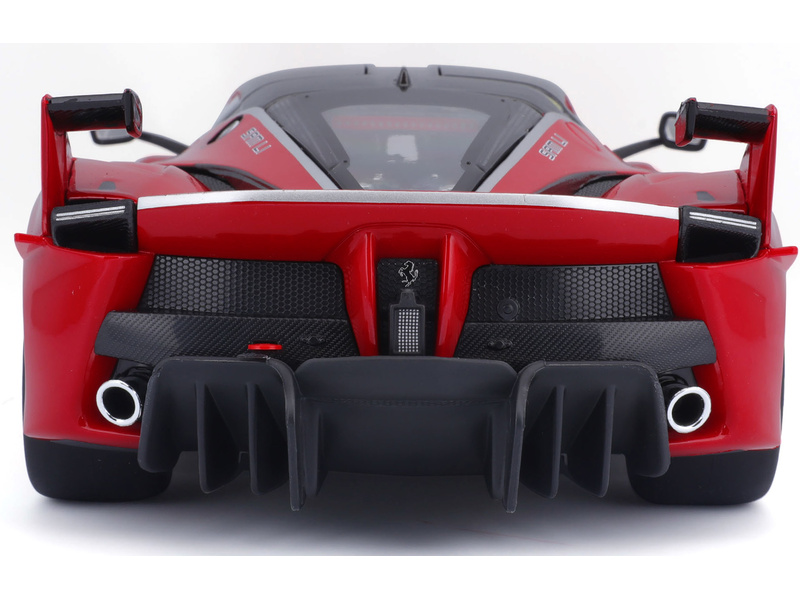 Bburago Signature Ferrari FXX K 1:18 červená