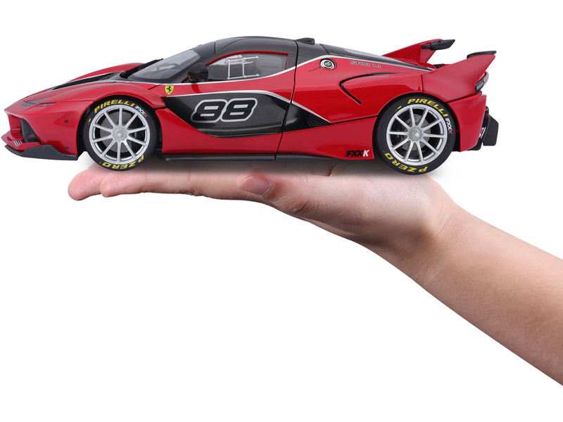 Bburago Signature Ferrari FXX K 1:18 červená
