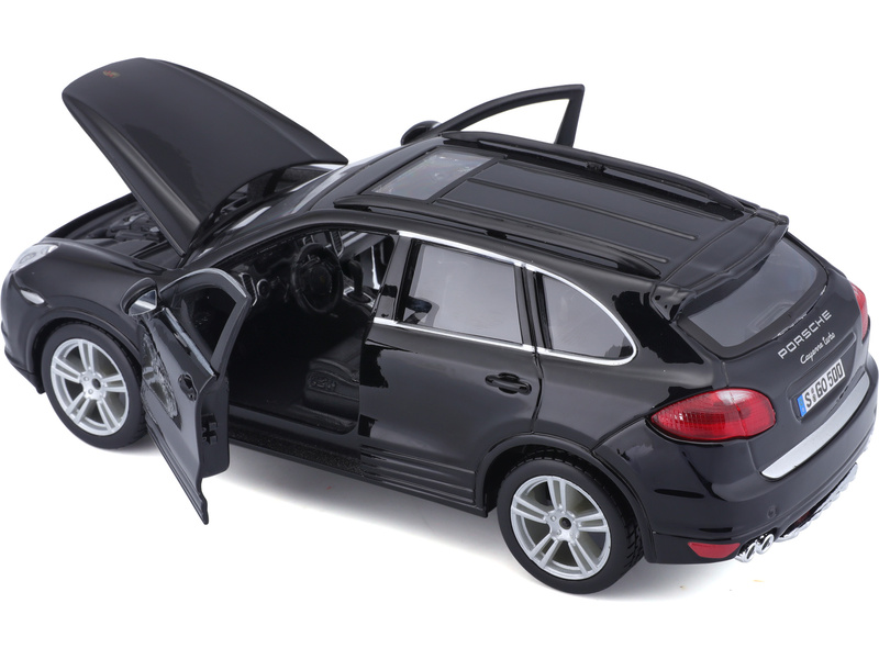 Bburago Plus Porsche Cayenne Turbo 1:24 černá