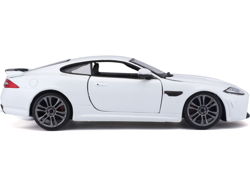 Bburago Plus Jaguar XKR-S 1:24 bílá