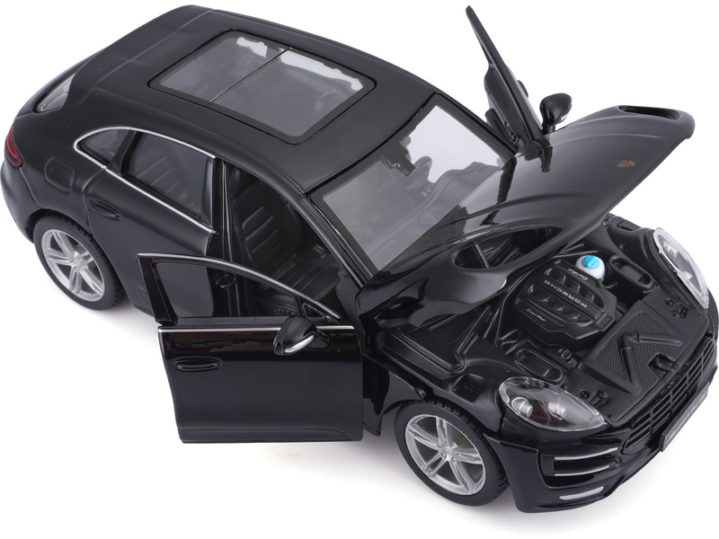 Bburago Plus Porsche Macan 1:24 černá