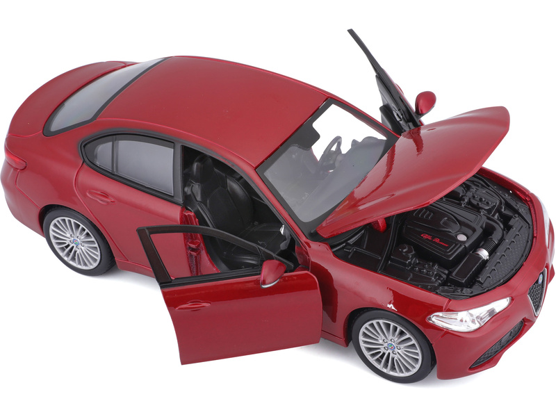 Bburago Alfa Romeo Giulia 2016 1:24 červená metalíza