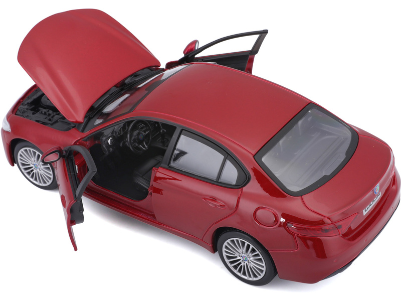 Bburago Alfa Romeo Giulia 2016 1:24 červená metalíza