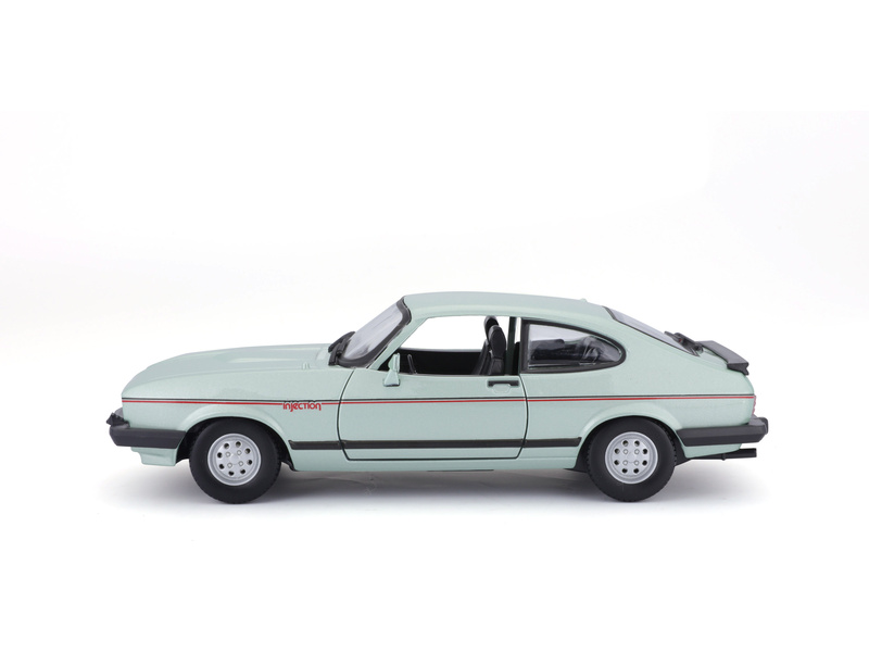 Bburago Plus Ford Capri 1982 1:24 světle zelená metalíza