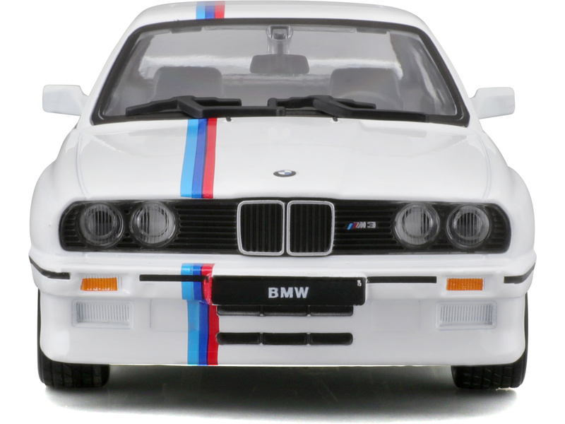 Bburago BMW 3 Series M3 1988 1:24 bílá