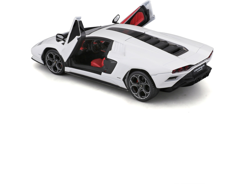 Bburago Lamborghini Countach LPI 800-4 1:24 bílá