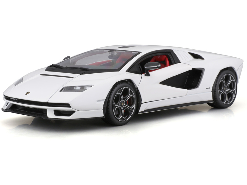 Bburago Lamborghini Countach LPI 800-4 1:24 bílá