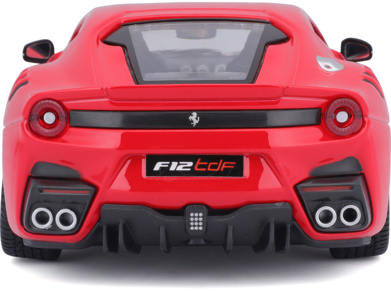 Bburago Ferrari F12TDF 1:24 červená