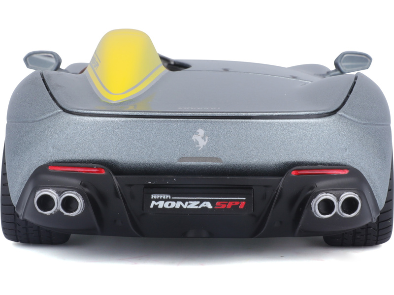 Bburago Ferrari Monza SP1 1:24 stříbrná