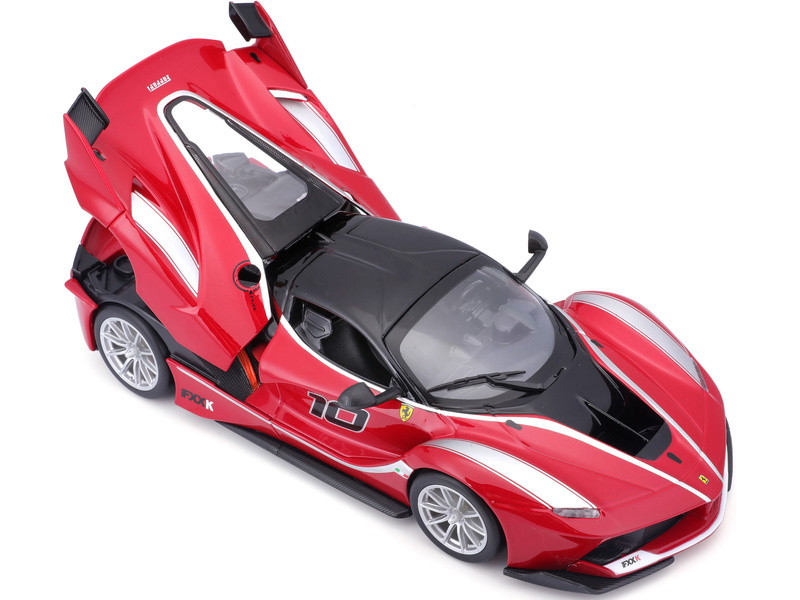 Bburago Ferrari FXX K 1:24 červená