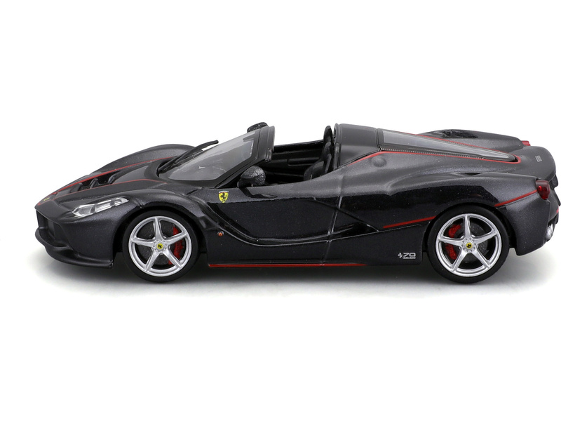 Bburago Signature Ferrari LaFerrari Aperta 1:43 černá