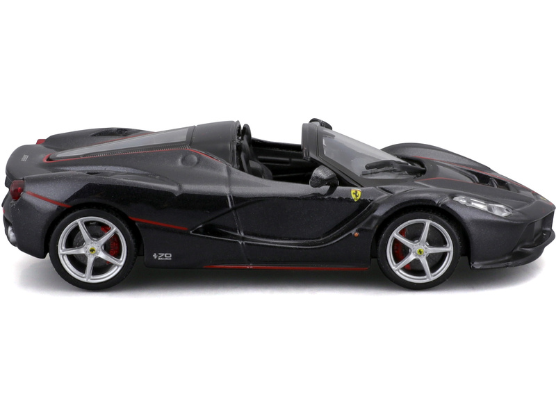 Bburago Signature Ferrari LaFerrari Aperta 1:43 černá