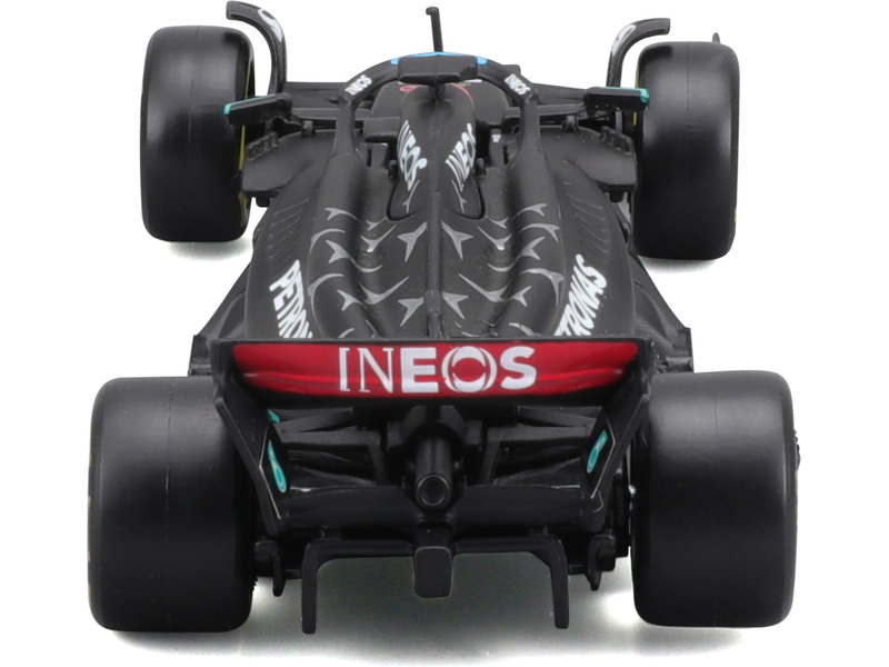 Bburago Signature Mercedes-AMG F1 W14 E Performance 1:43 #63 Russell