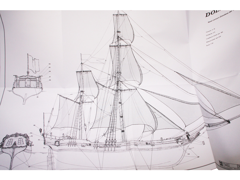 COREL Dolphyn 1750 1:50 kit