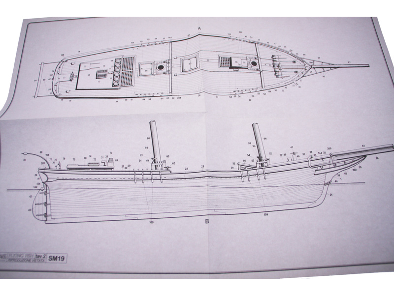 COREL Flying Fish 1860 1:50 kit