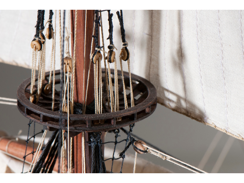 Dušek San Martin 1588 1:72 kit