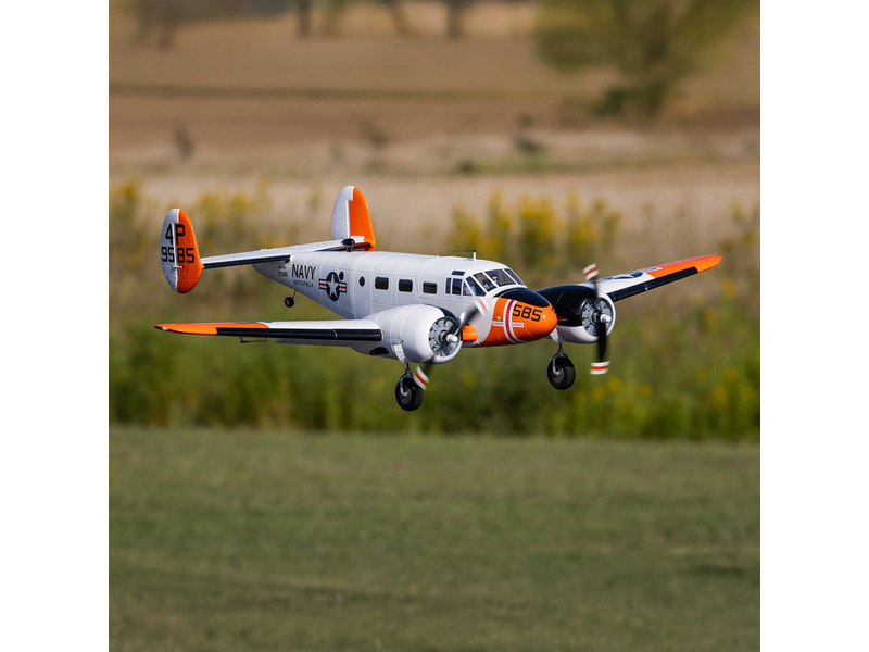 E-flite Beechcraft D18/RC-45J 1.5m BNF Basic AS3X+ SAFE Select,