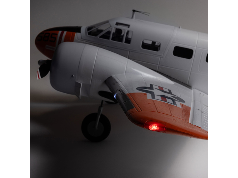 E-flite Beechcraft D18/RC-45J 1.5m BNF Basic AS3X+ SAFE Select,