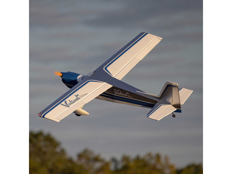 Hangar 9 Valiant 20cc 2.2m EP PNP