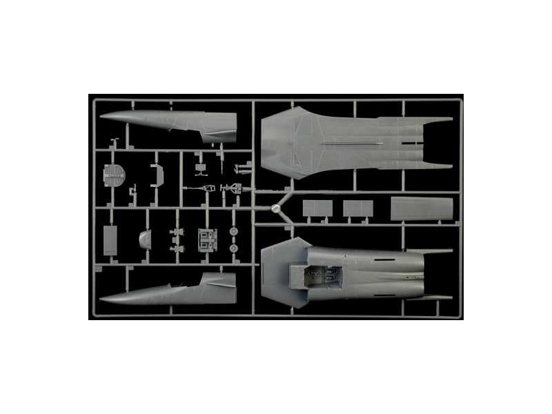 Italeri Grumman EF-111 A Raven (1:72)